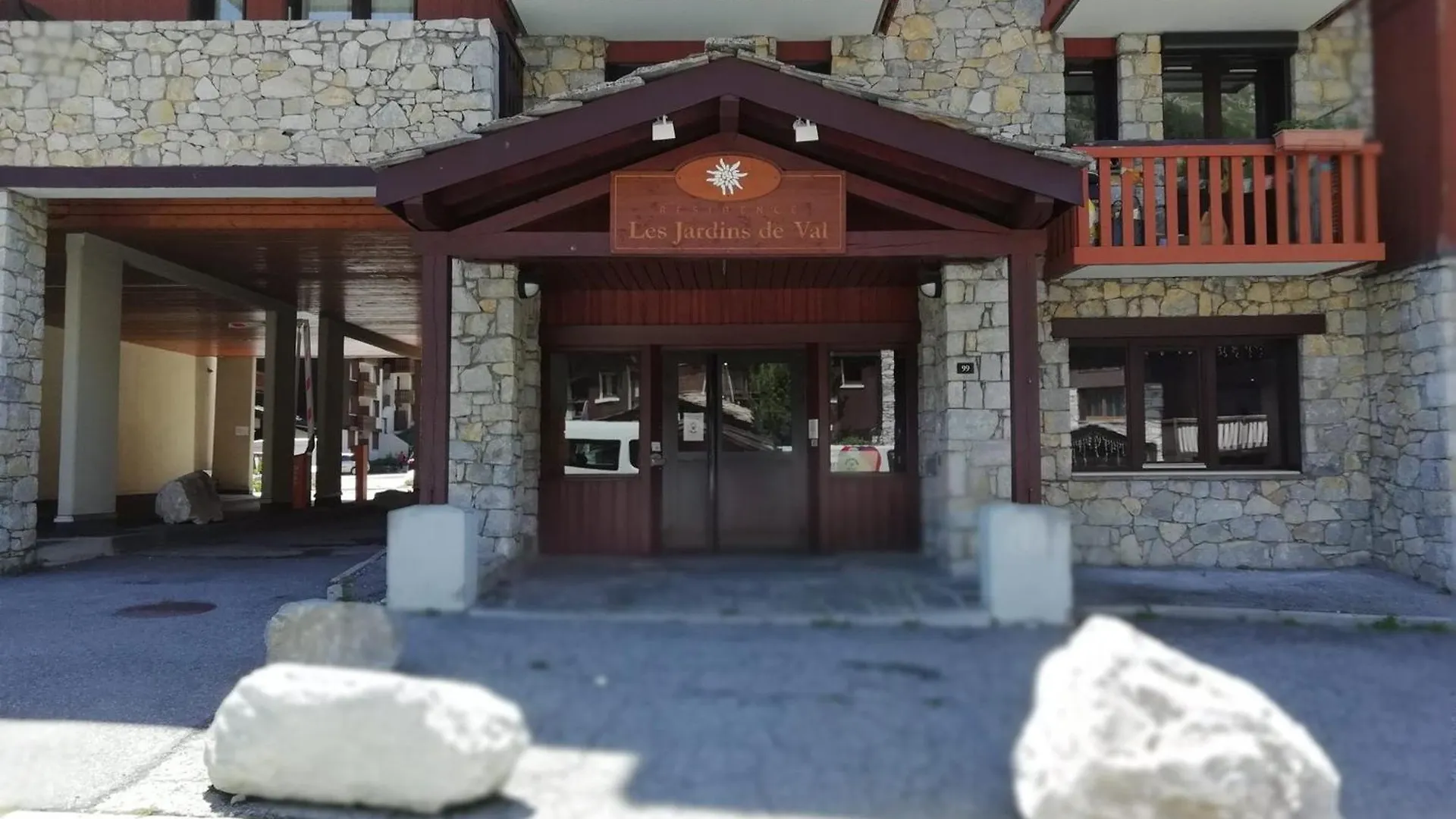 Confortable Studio Pour 4 Avec Tv Et Casier A Ski, Proche Centre Et Pistes - Fr-1-411-984 Val-dʼIsère Apartamento